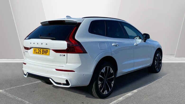 Volvo XC60 2.0 B5P Ultra Dark 5dr AWD Geartronic Petrol Estate